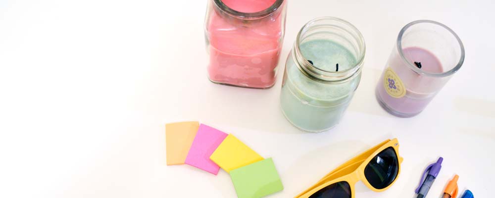 Multicoloured_candle_jars