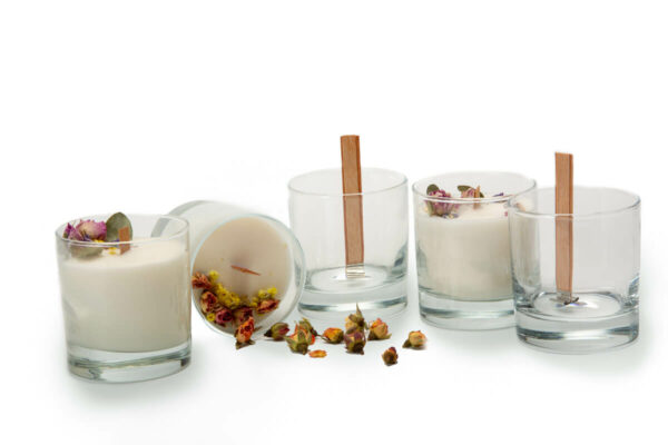 5 clear glass candles