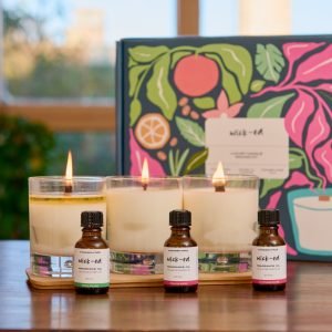 Its Wick-ed -Luxury Eco Candle Making Kit.  Everything you need to recreate 3 x 270ml Soy Woodwick Premium Scented candles – burn time 180+ hours